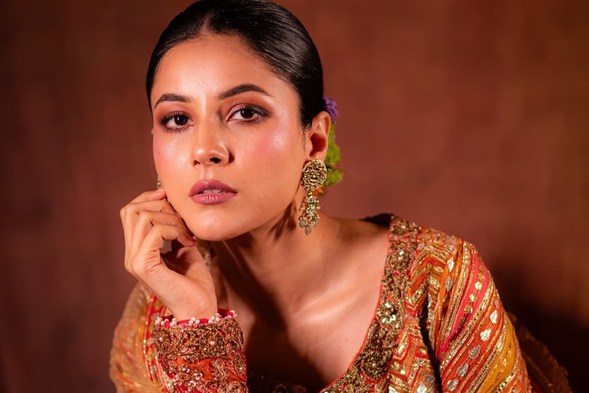 Shehnaaz Gill VIDEO: दुबई में कुछ यूं शहनाज ने सेलिब्रेट किया प्री बर्थडे सेलिब्रेशन, फैंस बोले- सिद्धार्थ शुक्ला को मिस…