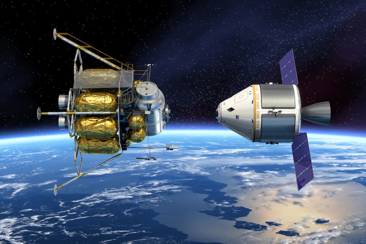 SpaDeX Mission: ISRO ने डगमगाए सैटेलाइट को संभाला, जल्द होगी डॉकिंग