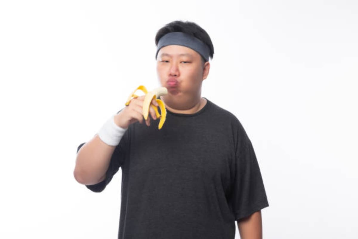 Weight Loss Tips: वजन घटाने में रुकावट डालते हैं ये फल, भूलकर भी न करें सेवन