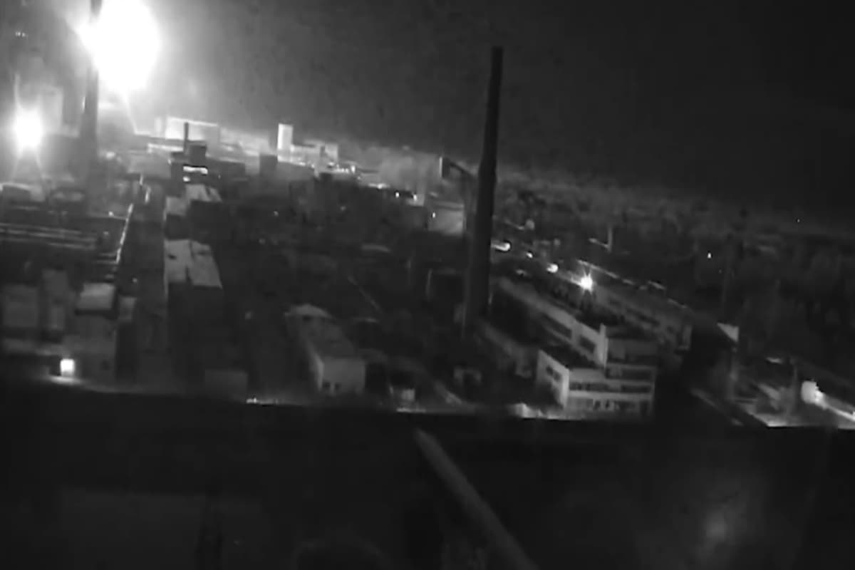 Russia Drone Attack: यूक्रेन के चेर्नोबिल में परमाणु रिएक्टर पर रूस का हमला, ड्रोन अटैक से तबाही, रूस ने किया इनकार