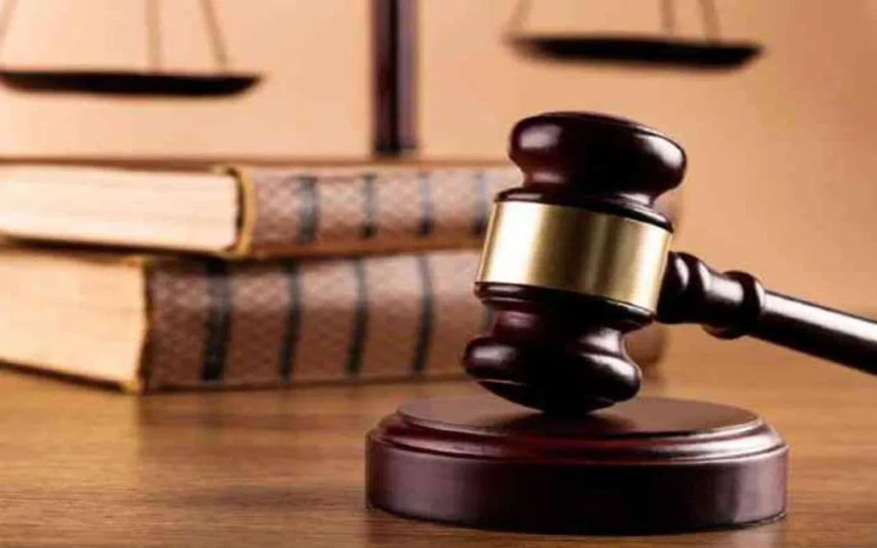 Bihar News: मधुबनी में कोर्ट के फैसले पर रो पड़े पति-सास और भैंसूर, छह लोगों को मिला सात वर्ष का कारावास