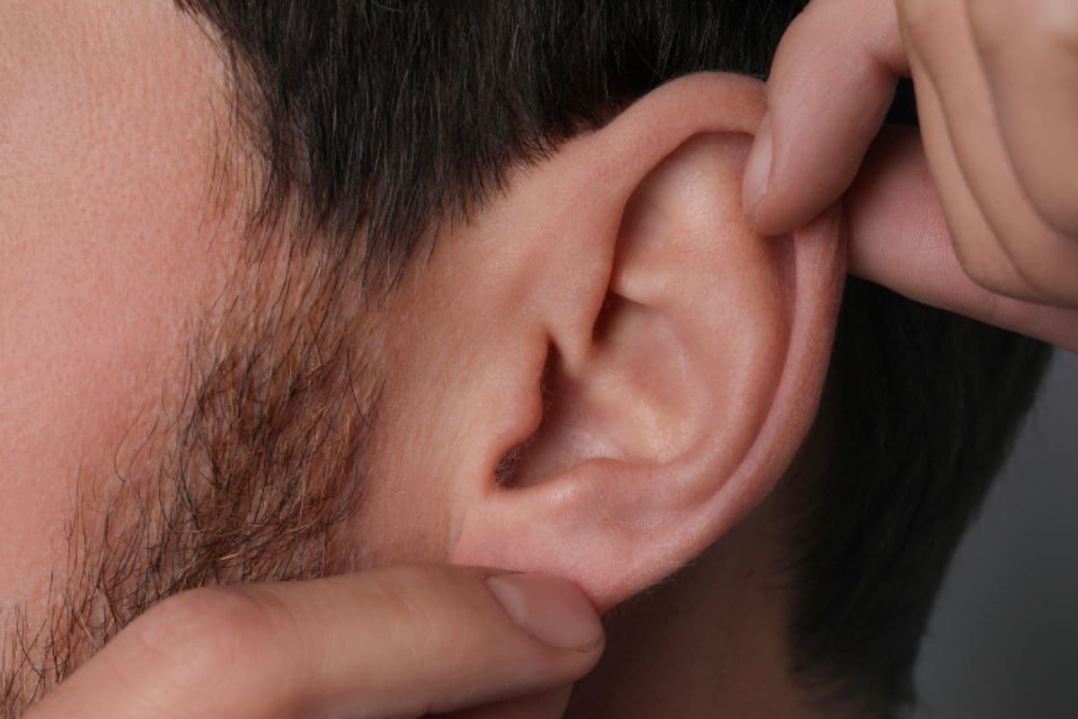 Patna News: मुंह और नाक दबाकर छींकने से घायल हो रहे कान के परदे, पटना मेडिकल कॉलेज ने स्क्रीनिंग कर तैयार की रिपोर्ट