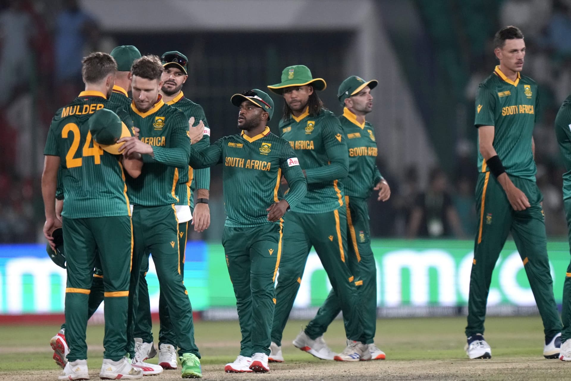 Champions Trophy 2025: रिकलटन का शतक, दक्षिण अफ्रीका ने बांग्लादेश को 107 रनों से रौंदा