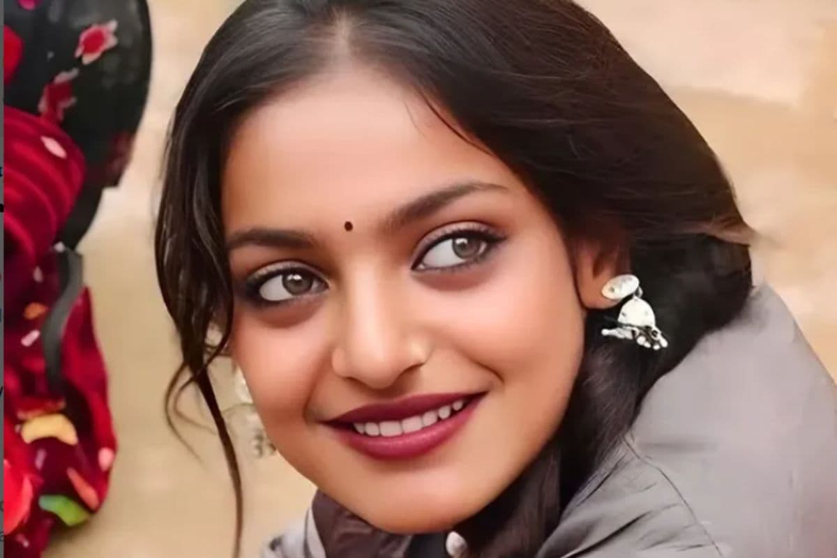 Viral Video: महाकुंभ की मोनालिसा ने बंद कमरे में की ऐसी हरकत, हैरान रह गए सोशल मीडिया यूजर्स, बोले- मर्यादा में रहने…