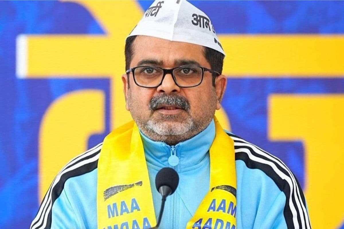 Delhi Election Result: राजा बनाने वाले अवध ओझा की हवा टाइट, जानें क्या हुआ?