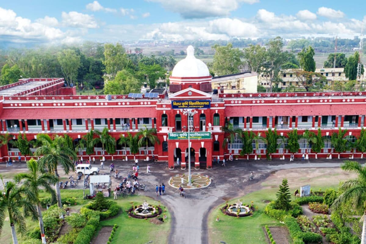 मखाना की खेती से खुलेगा रोजगार का नया द्वार, कृषि विश्वविद्यालय निभाएगा अहम योगदान