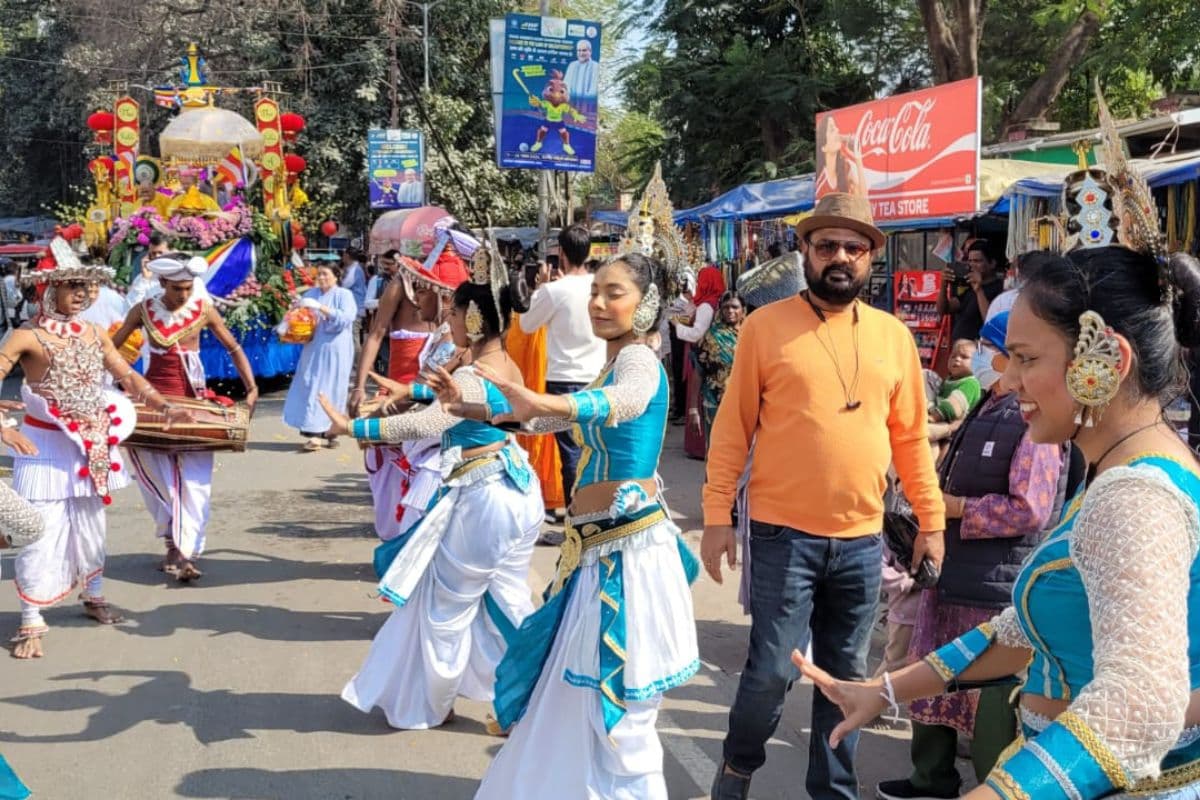 बोधगया में महाबोधि सोसाइटी का वार्षिकोत्सव, शोभायात्रा में श्रद्धालुओं का उमड़ा जनसैलाब