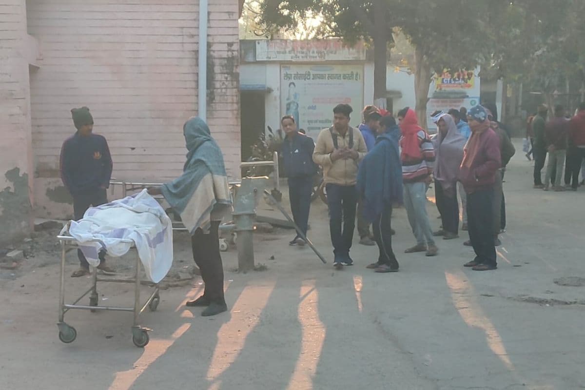 जमुई में मूर्ति विसर्जन के दौरान बड़ा हादसा, ट्रैक्टर पलटने से 3 की मौत, 4 की हालत गंभीर