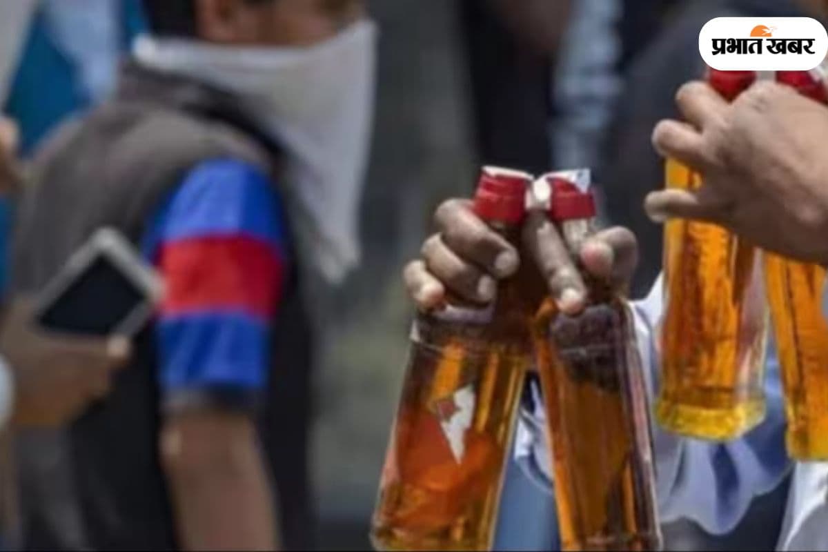 मुजफ्फरपुर के बाद अब औरंगाबाद में शराब की बड़ी खेप बरामद, 507 बोतल के साथ तस्कर गिरफ्तार