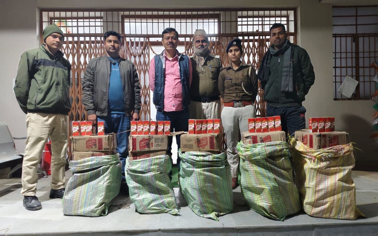 बिहार में होली से पहले शराब माफियाओं के खिलाफ बड़ा एक्शन, कई माफिया गिरफ्तार, सर्च ऑपरेशन जारी