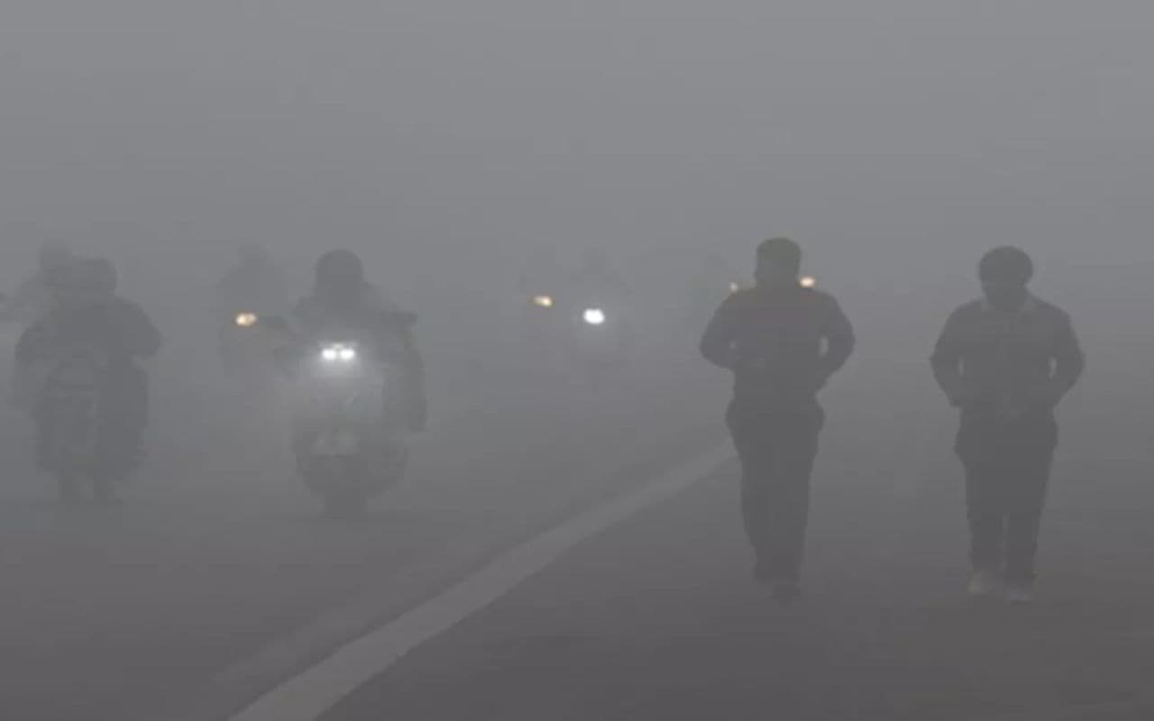 Bihar Weather: बिहार में बढ़ेगी ठंड, अगले 24 घंटे रहें सतर्क, वेस्टर्न डिस्टर्बेंस का दिखेगा प्रभाव