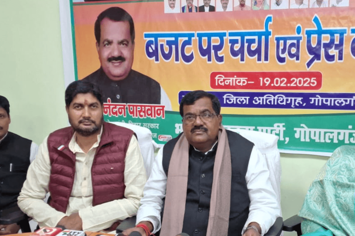 Bihar Politics: लालू यादव के लिए भारत रत्न की मांग पर सीएम नीतीश के मंत्री ने कसा तंज, बोले- घोटाले में शामिल लोगों को…