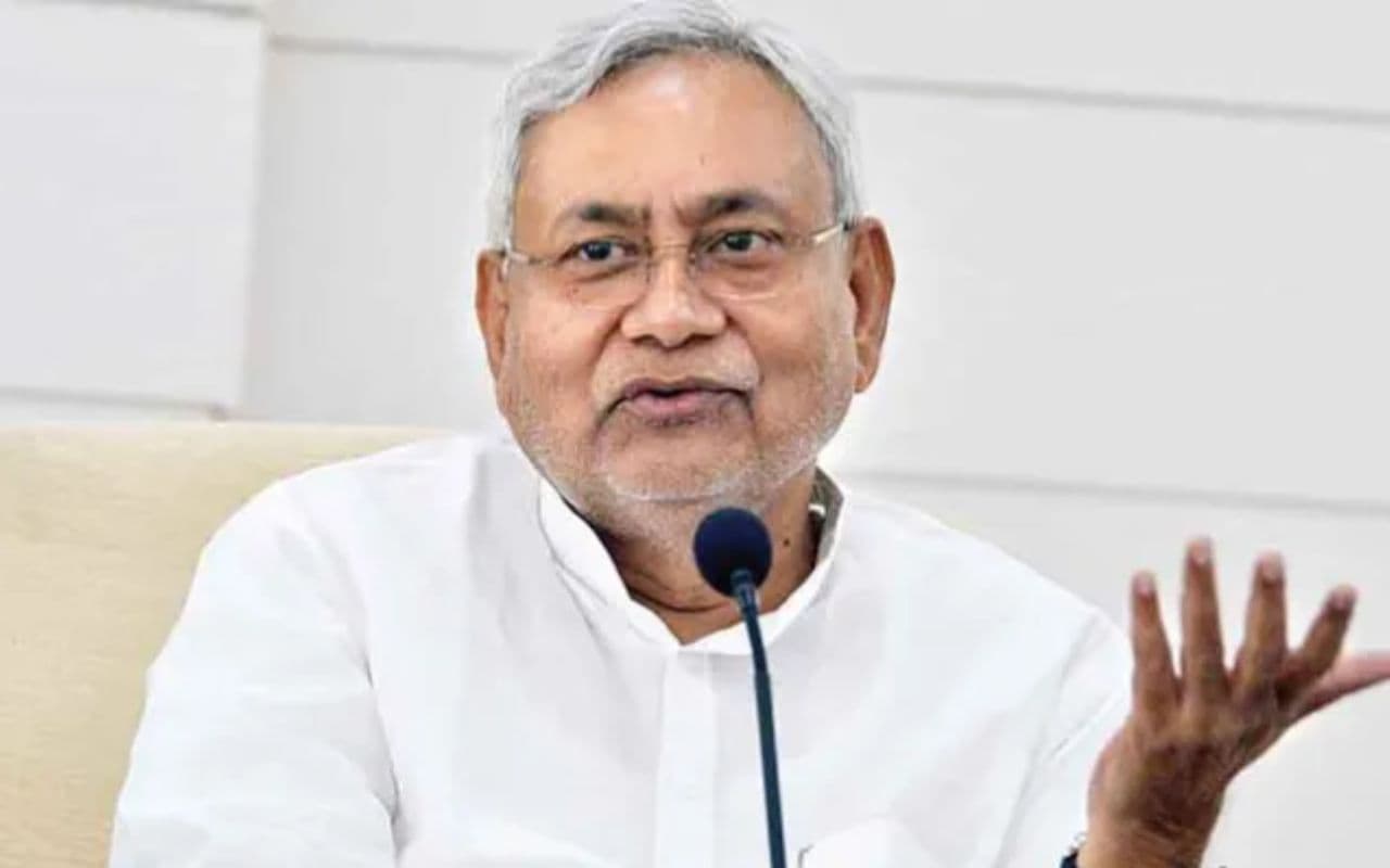 CM Nitish ने होली से पहले 3 लाख परिवारों को दी खुशखबरी, PM आवास योजना के 1200 करोड़ ट्रांसफर किए