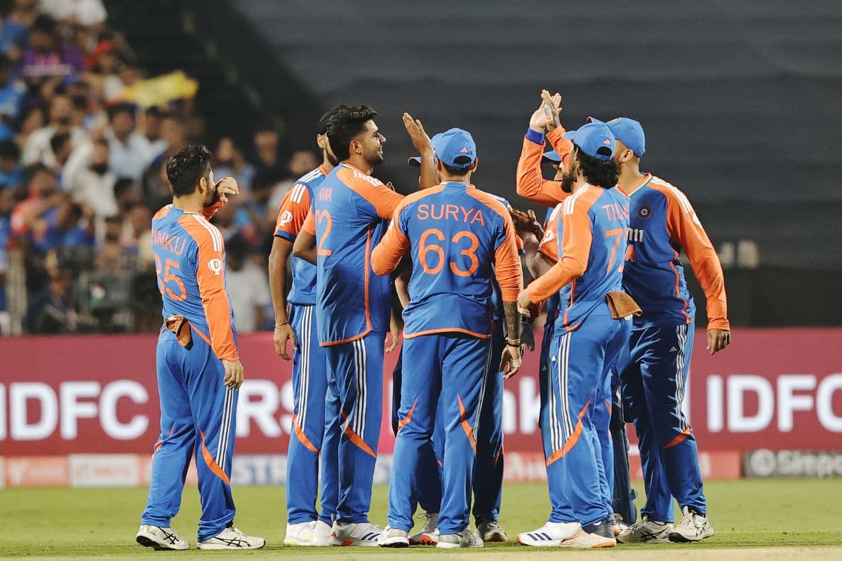 ‘उसको टीम में किसी तरह लाओ’, आकाश चोपड़ा ने इस गेंदबाज को शामिल करने के लिए गौतम गंभीर से की अपील