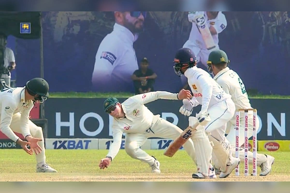 उफ्फ! बैटिंग छोड़िए स्टीव स्मिथ का ऐतिहासिक कैच देखिए, बिजली सी रफ्तार से कूदे और पोंटिंग का रिकॉर्ड टूट गया