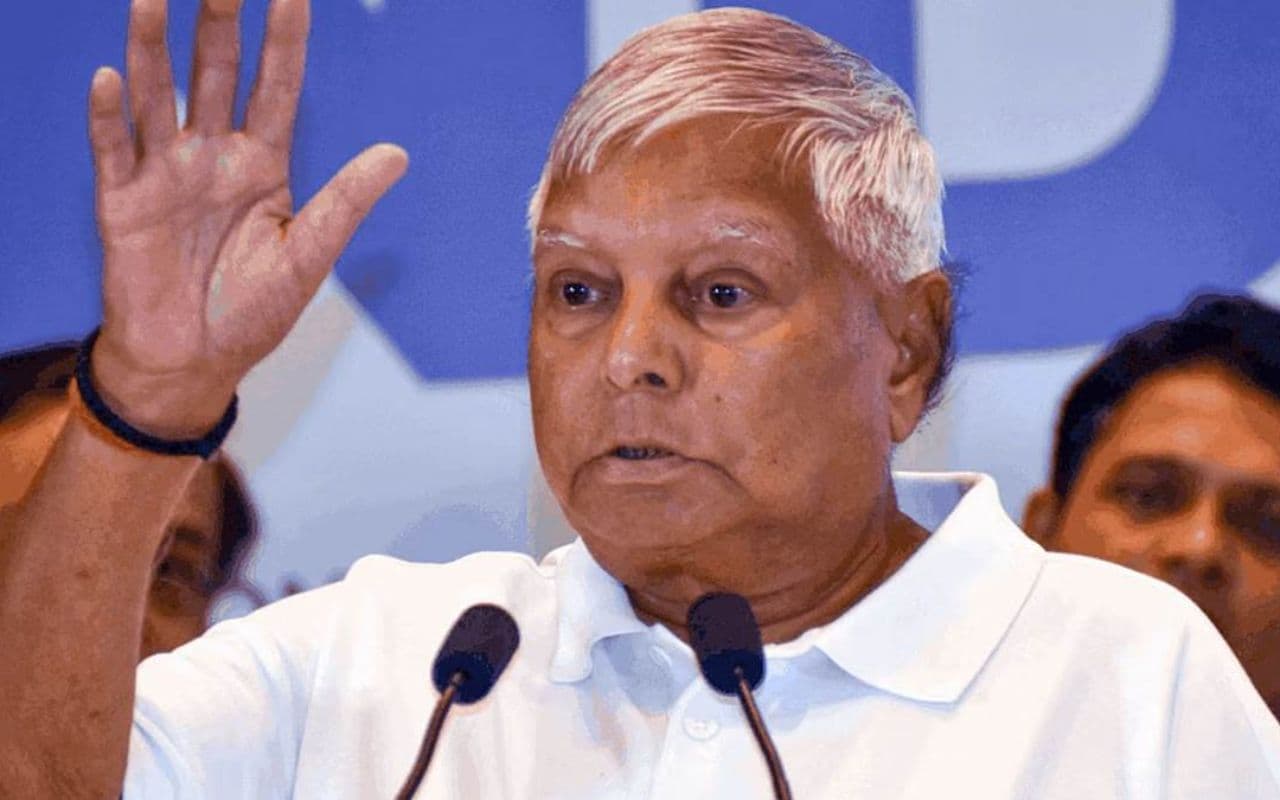 Lalu Yadav: 'फालतू है कुंभ…', लालू यादव ने बताया किसकी गलती से मची नई दिल्ली रेलवे स्टेशन पर भगदड़
