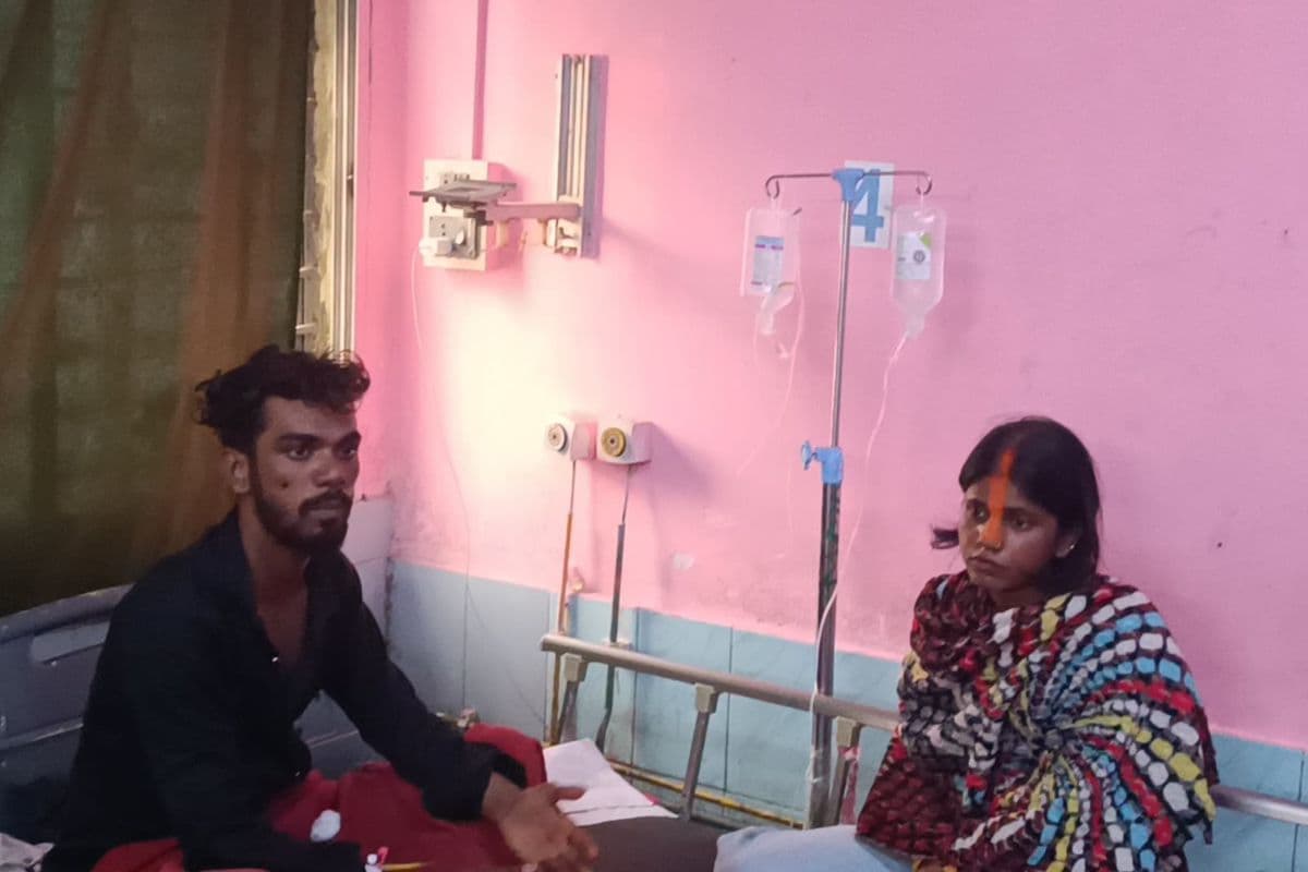 Love Marriage: लव मैरिज का हुआ विरोध तो प्रेमी के बाद प्रेमिका ने खाया जहर, परिजनों ने अस्पताल में ही करा दी शादी