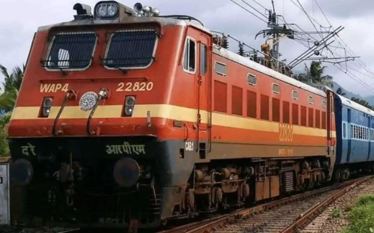 Holi Special Train