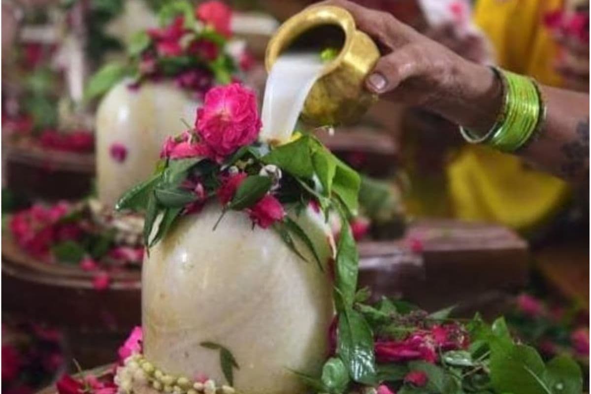 Mahashivratri Forbidden Items List : महाशिवरात्रि पर इन चीजों को भूलकर भी न चढ़ाएं,वरना बढ़ सकती हैं आपकी मुश्किलें