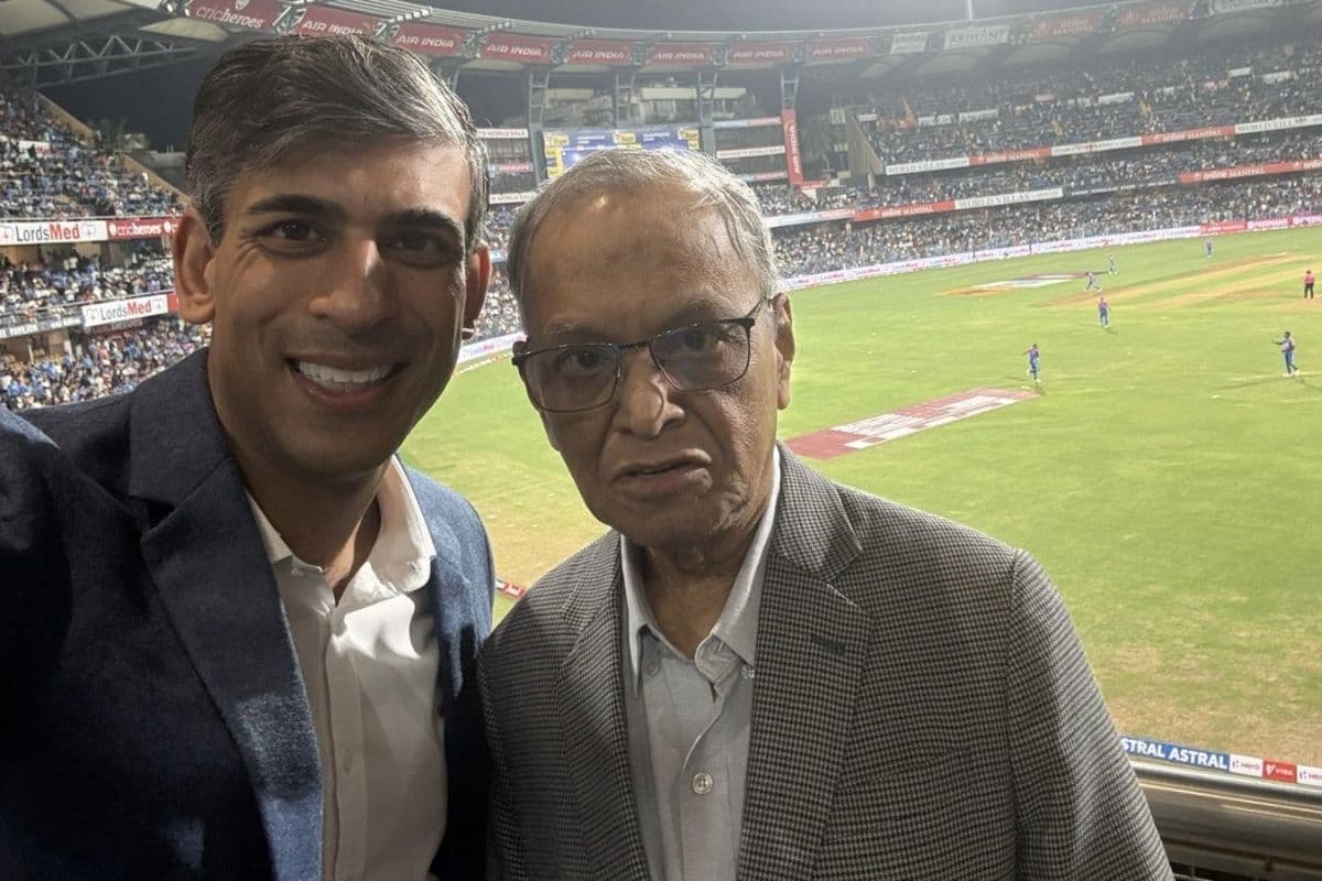 हफ्ते में 70 घंटे काम का फार्मूला देने वाले नारायण मूर्ति ने 4 घंटे देखा क्रिकेट मैच, मीम्स वायरल