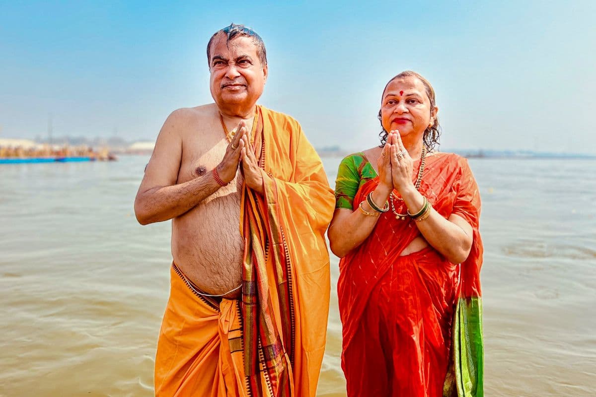 Mahakumbh 2025: नितिन गडकरी, धर्मेंद्र प्रधान ने संगम में लगाई डुबकी, व्यवस्था पर क्या बोले?