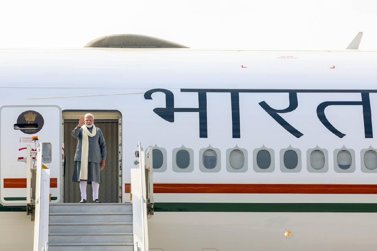 PM Modi Terror Threat : पीएम मोदी के प्लेन पर हो सकता है आतंकी हमला, मुंबई पुलिस को आया कॉल