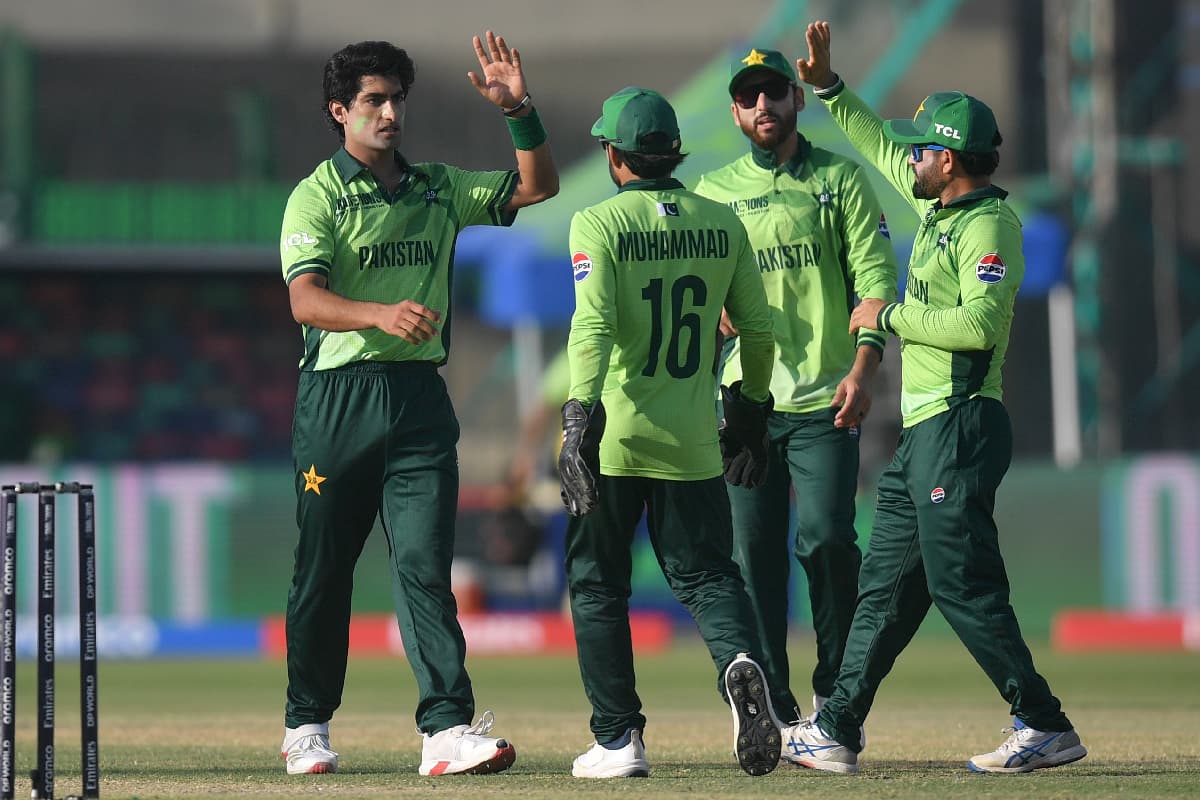 दिग्गज न्यूजीलैंड स्टार को पाकिस्तान ने बनाया व्हाइट बॉल कोच, कोहली के RCB से रहा है खास नाता