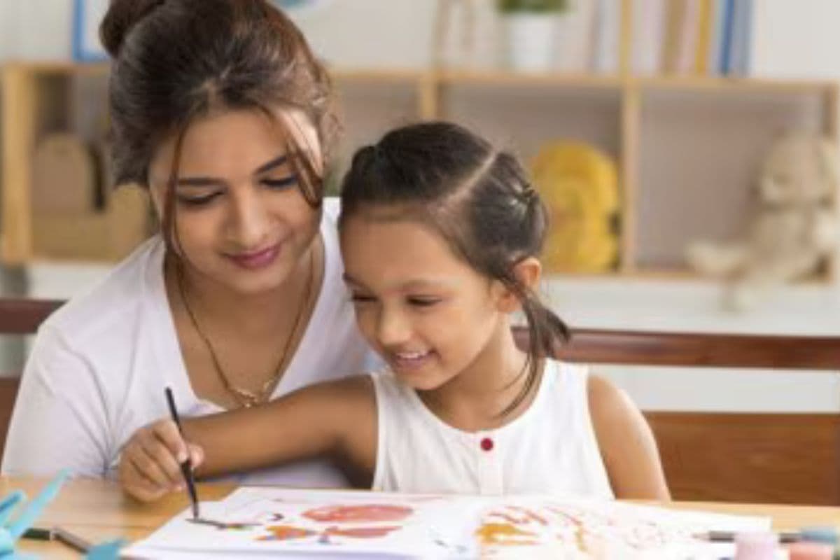 Parenting Tips: क्या आपका बच्चा भी पढ़ने से कतराता है? फॉलो करें ये 5 टिप्स बच्चे को हो जाएगा पढ़ाई से प्यार