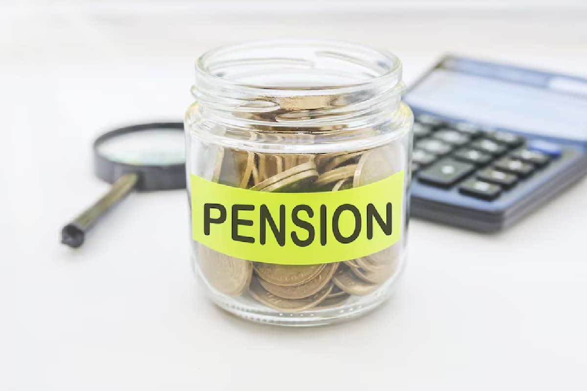 LIC की आ गई स्मार्ट पेंशन प्लान, सिंगल प्रीमियम में जीवनभर पेंशन पाएं