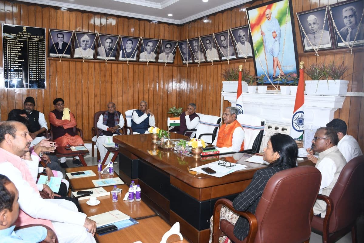 Bihar: बजट पेश होने से पहले विधानसभा अध्यक्ष ने बुलाई सर्वदलीय बैठक, विपक्ष के विधायकों से की अपील