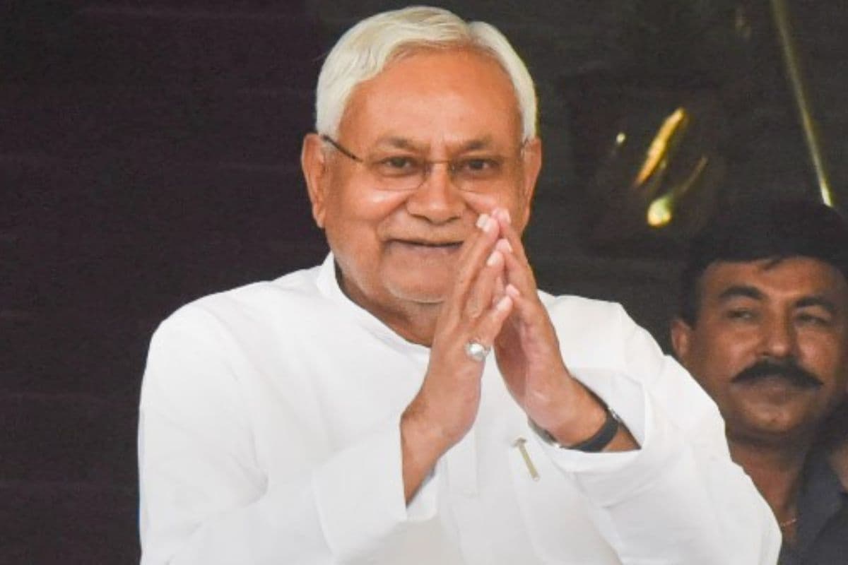 कैबिनेट की बैठक में सीएम नीतीश ने खोला खजाना, 50 हजार करोड़ की 146 परियोजनाओं को दी मंजूरी