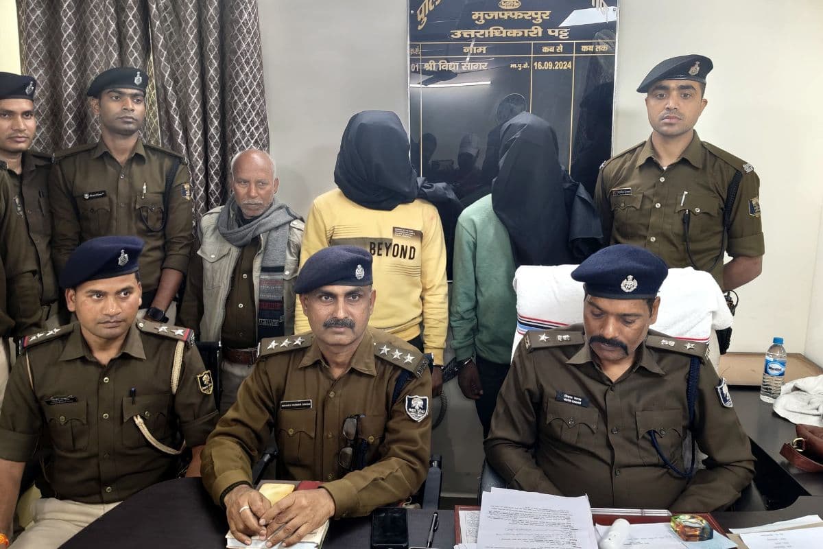 बाइक चोरी करके हाइवे पर करता था लूटपाट, दो बदमाश को पुलिस ने दबोचा