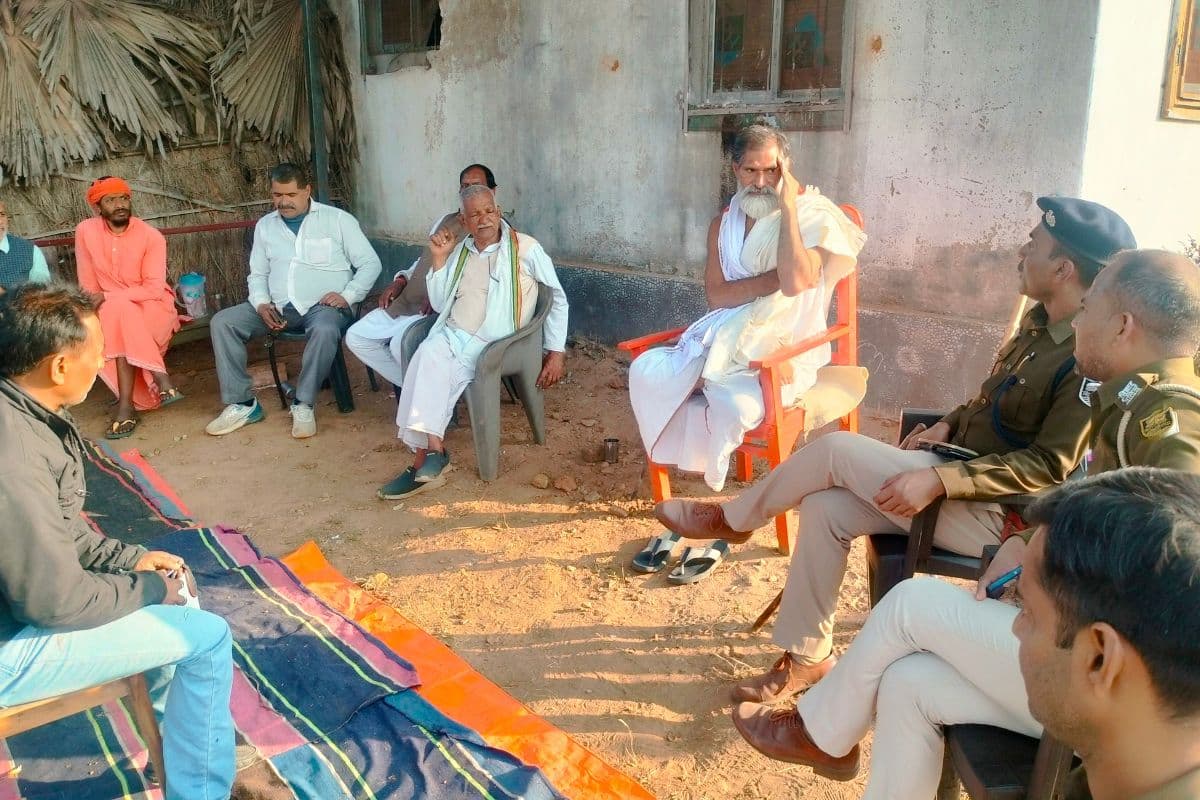 Bhagalpur: देवगिरी पहाड़ जगरिया के आश्रम पर पथराव, बाल-बाल बचे स्वामी संतोष आनंद