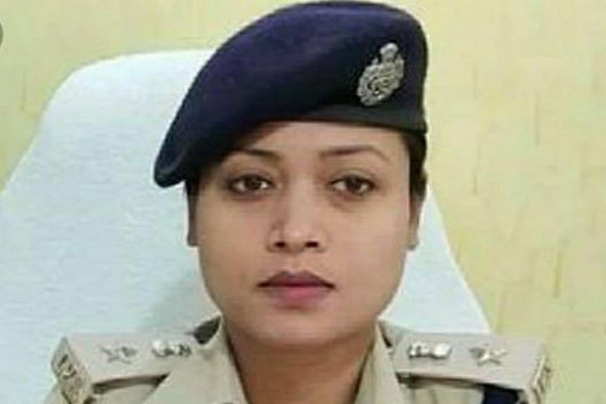 Bihar: 8 IPS अधिकारियों को नीतीश सरकार ने दिया प्रमोशन का तोहफा, प्रोन्नति पाने वालों में लिपि सिंह भी शामिल