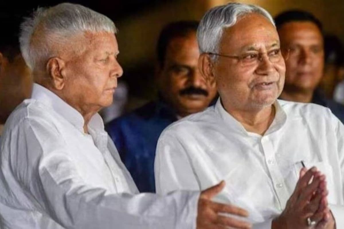 सीएम नीतीश कुमार और लालू यादव