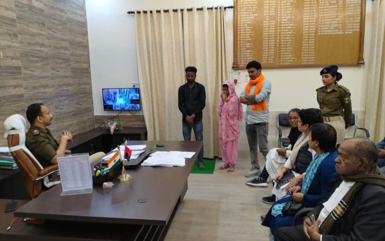 Bihar News: डेढ़ साल के बच्चे पर दो पिता ने ठोका दावा, पत्नी ने खोला राज तो सब रह गए हैरान