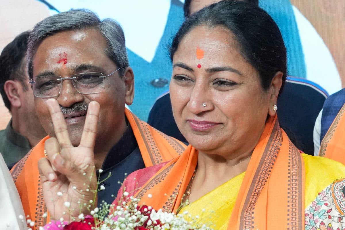 Rekha Gupta Education: जानें कितनी पढ़ी-लिखी हैं रेखा गुप्ता, देखें एजुकेशन क्वालिफिकेशन और पेशा