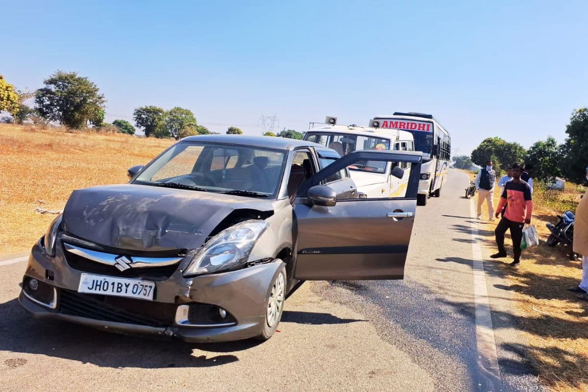 झारखंड में मंत्री के काफिले की 3 गाड़ियां आपस में टकरायीं, बीडीओ समेत 5 घायल