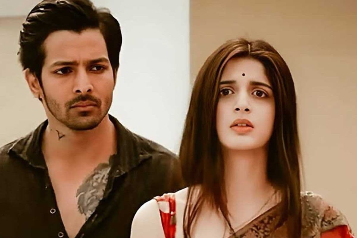 Sanam Teri Kasam Box Office Day 15: рдЫрд╛рд╡рд╛ рдХреЗ рд╕рд╛рдордиреЗ рдЕрдм рдирд╣реАрдВ рдЪрд▓ рд░рд╣рд╛ рд╕рдирдо рддреЗрд░реА рдХрд╕рдо рдХрд╛ рдЬрд╛рджреВ, 15рд╡реЗрдВ рджрд┐рди рдореВрд╡реА рдиреЗ рд╕рд┐рд░реНрдл рдХреА рдереЛрдбрд╝реА рд╕реА рдХрдорд╛рдИ