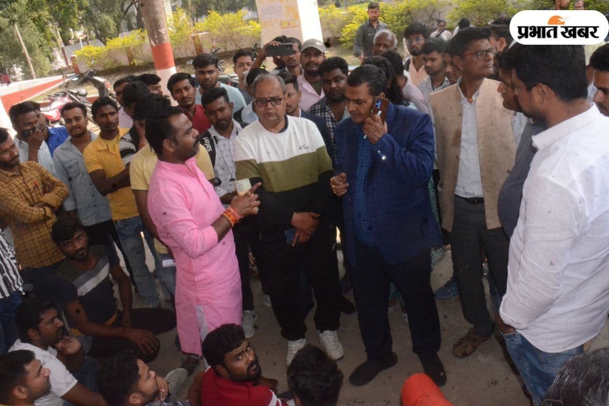 TMBU PAT परीक्षा में गड़बड़ी का आरोप, छात्रों ने कैम्पस में किया हंगामा