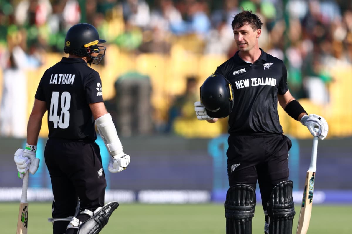 विल यंग और टॉम लैथम ने पाकिस्तानी गेंदबाजों को दौड़ा-दौड़ाकर कूटा, गांगुली-सहवाग की बराबरी की