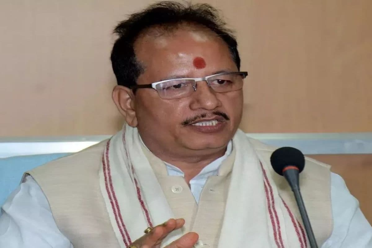Bihar: राजनीति में ‘फ्रॉडिज्म युग’ लाने वाले का नाम है केजरीवाल, डिप्टी सीएम का आप पर हमला