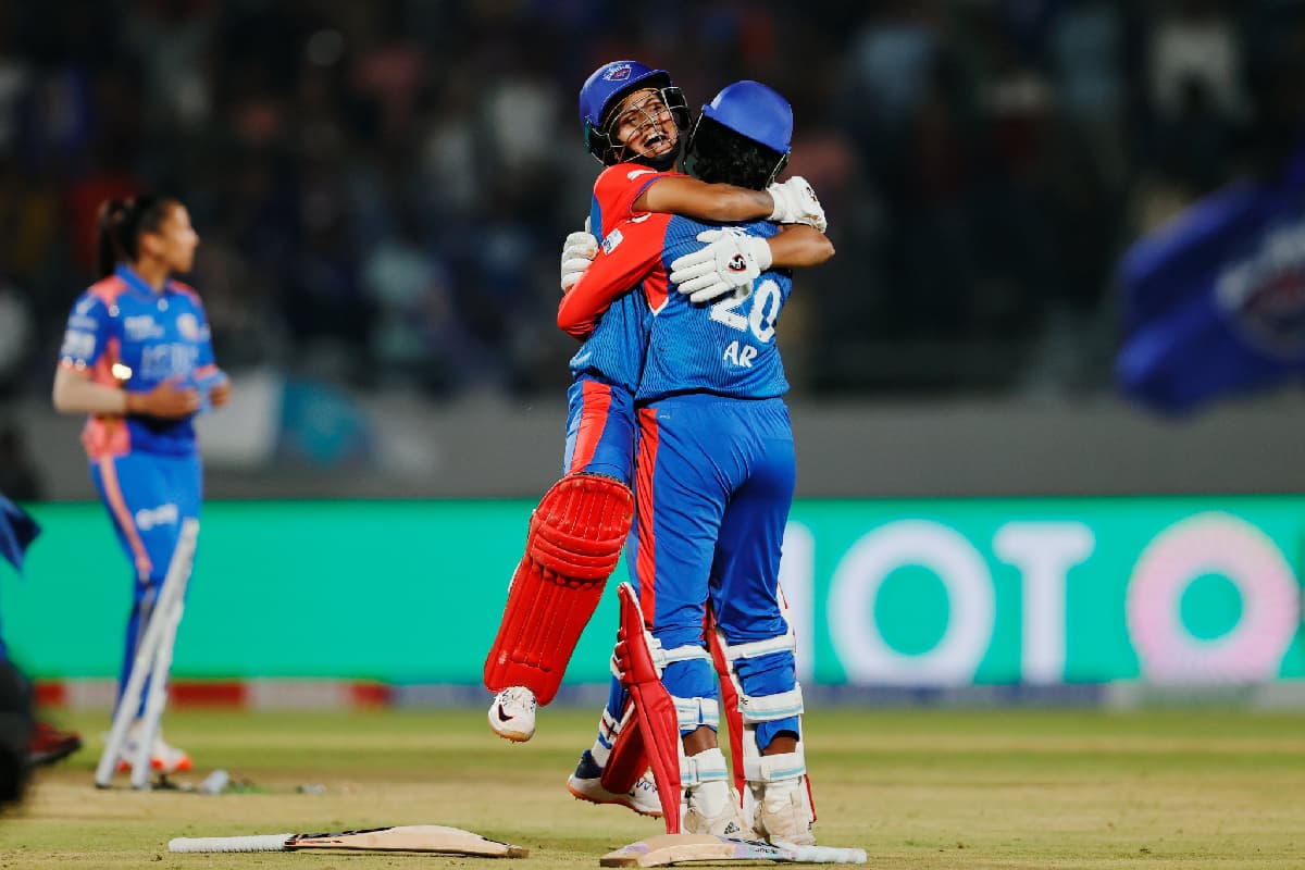 WPL 2025, MI vs DC: दिल्ली कैपिटल्स ने मुंबई इंडियंस को हराकर दर्ज की पहली जीत
