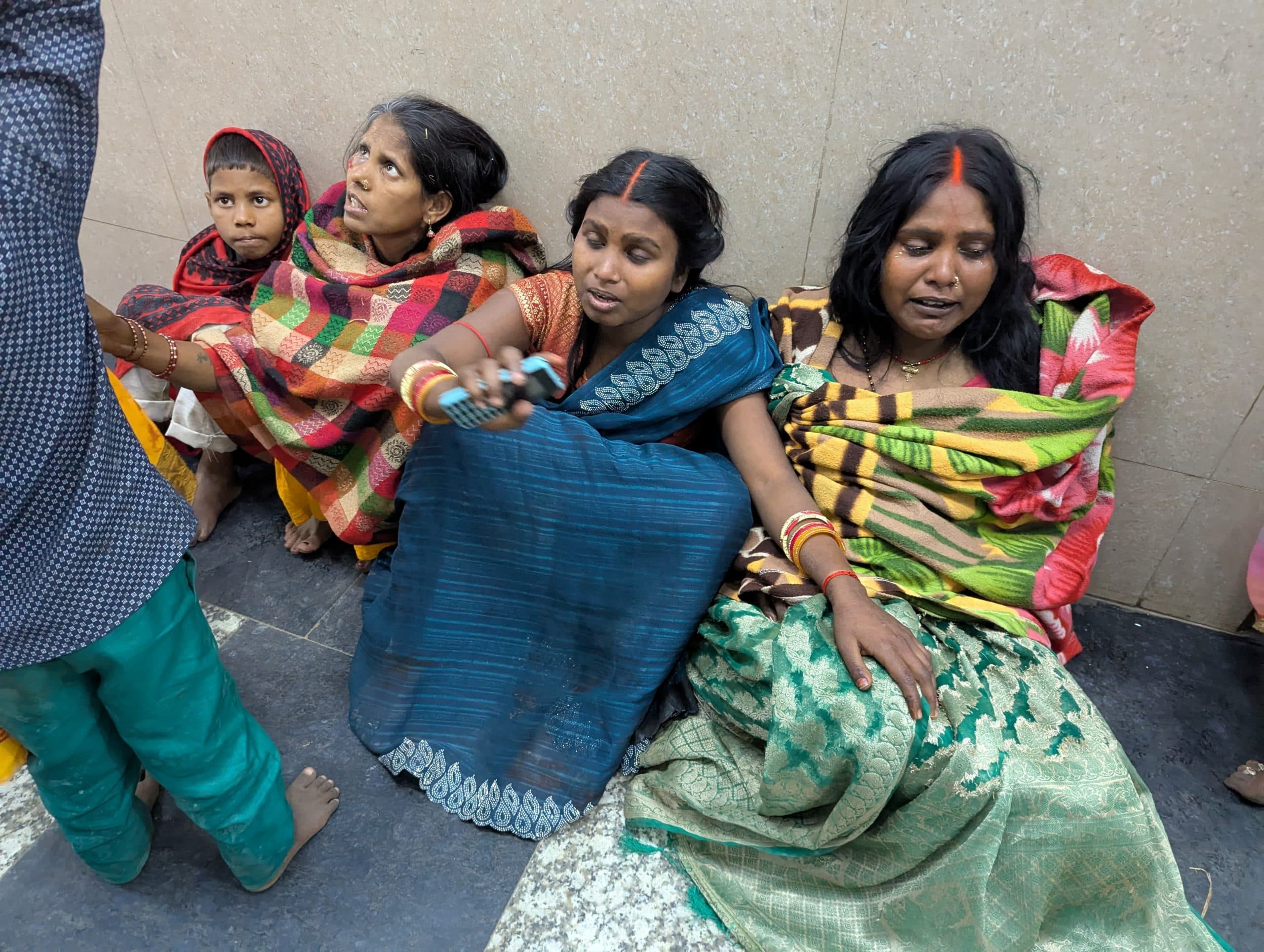 बिहार के आरा में मुंडन समारोह से लौट रहे 4 लोगों की मौत, ट्रक की टक्कर से ऑटो सवार 11 लोग जख्मी