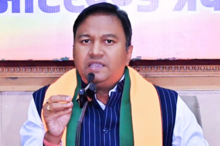 कांग्रेस का दलित और आदिवासी प्रेम सिर्फ दिखावा, भाजपा है हितैषी, बोले झारखंड बीजेपी के प्रवक्ता अजय साह