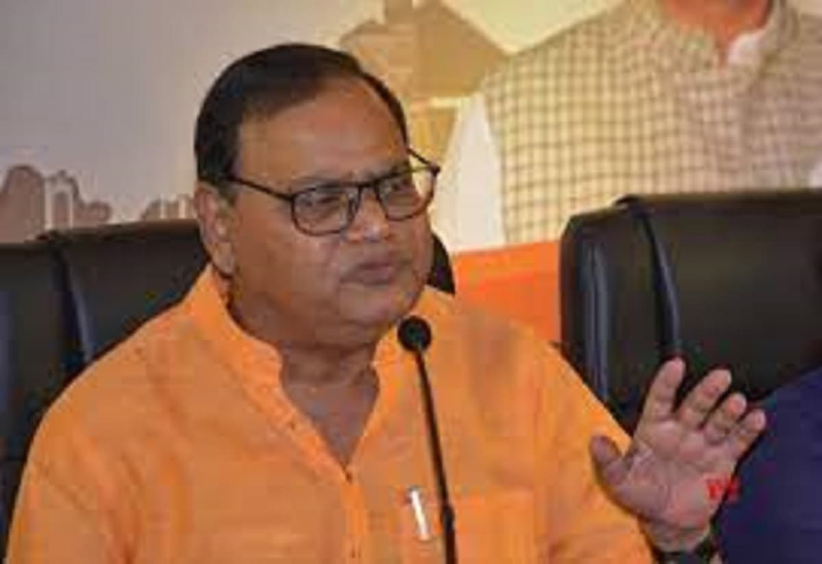 बिहार में डोमिसाइल पर सियासी तकरार, भाजपा सांसद ने नीति को बताया आत्मघाती