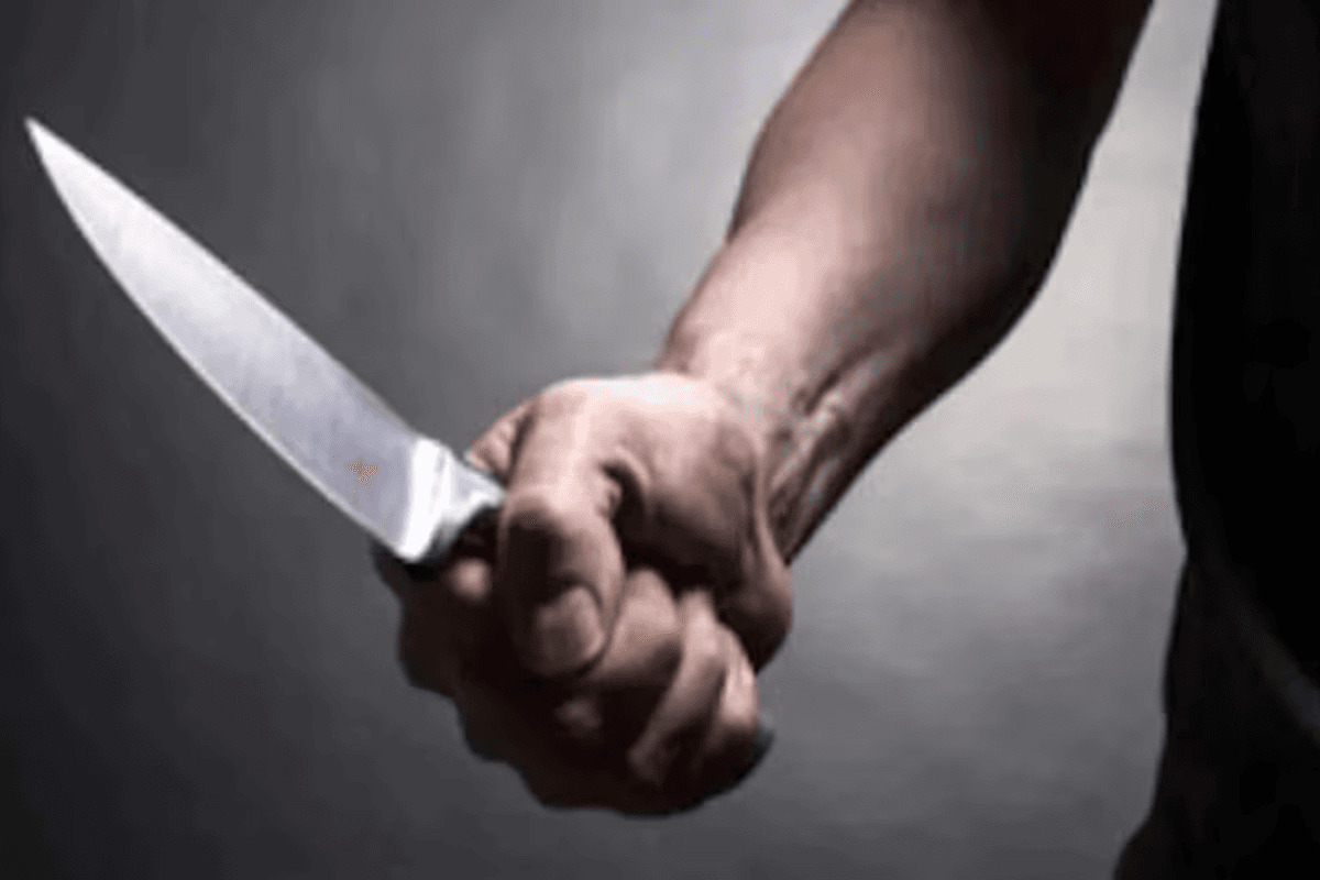 Bihar Crime: देवर ने भाभी की चाकू से गला रेत कर की हत्या, छत के रास्ते हो गया फरार 