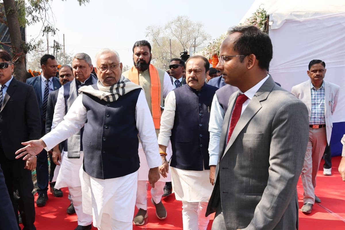 Pragati Yatra: नवादा में सीएम नीतीश ने की सौगातों की बारिश, 202 परियोजनाओं का किया उद्घाटन और शिलान्यास