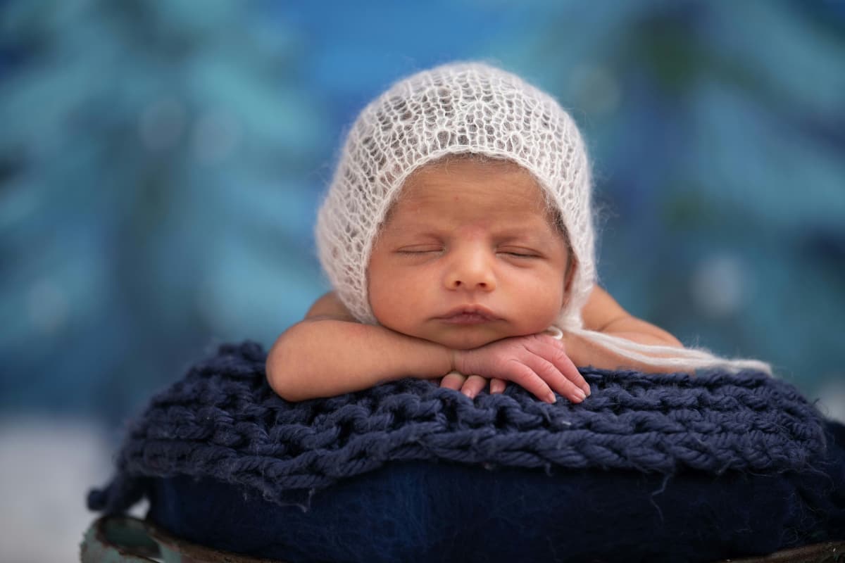 Hindu Baby Names: आपके बेटे पर खूब जचेंगे ये खूबसूरत नाम, अर्थ जानकर खुश हो जाएंगे आप