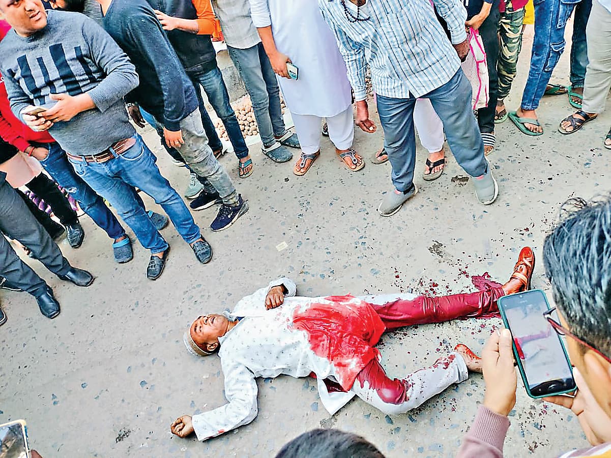 Palamau Crime News : जुमे की नमाज से लौट रहे व्यक्ति की गोली मार कर हत्या, एक गिरफ्तार